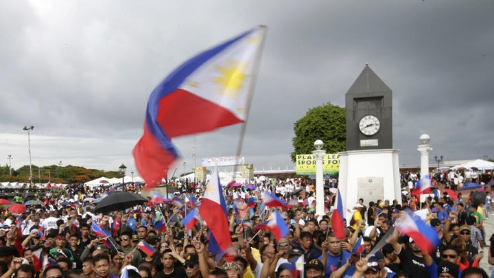 Philippine group protests Chinese reclamation - 1