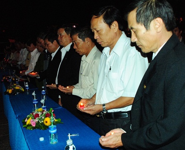 Vietnam tries to raise traffic safety awareness - 8