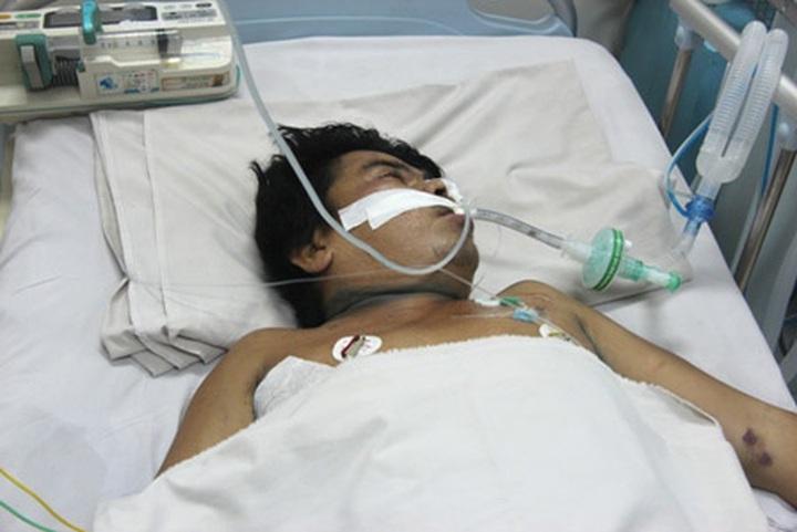 Poor wife struggles to cure her comatose husband - 1 Poor wife struggles to cure her comatose husband - 1