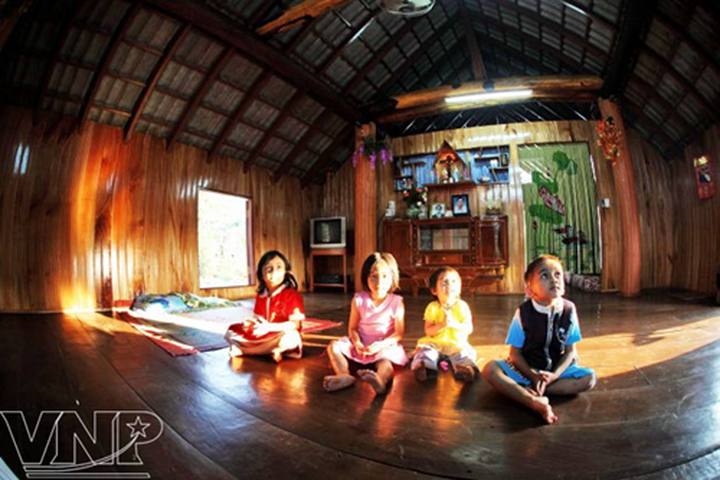 Nha Dai of E De ethnic people - 3 Nha Dai of E De ethnic people - 3