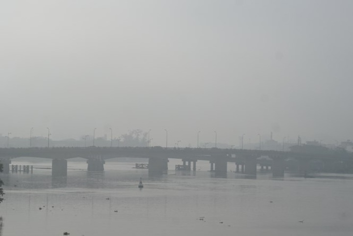 HCM City covered in fog for hours - 1