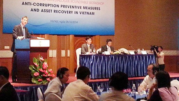 Anti-corruption debated at Hanoi international seminar - 1