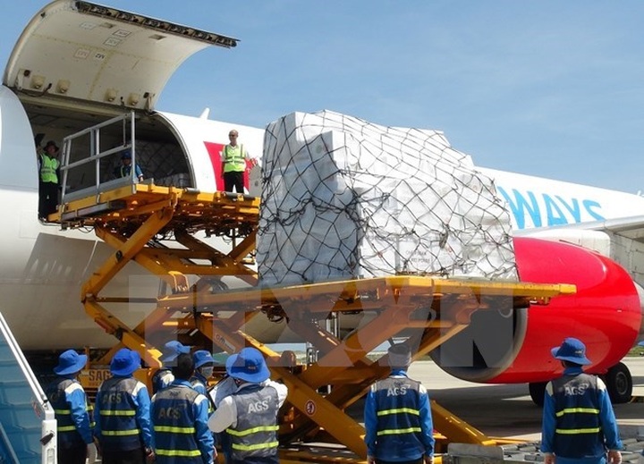 ASEAN sends aid to typhoon victims in Vietnam - 1