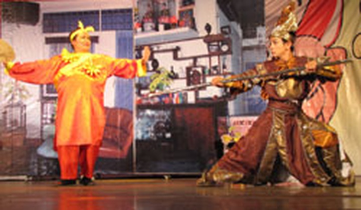 Private drama faces hardship - 1