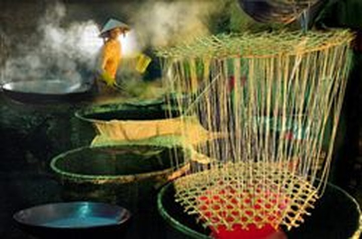 World artists display best photos - 1