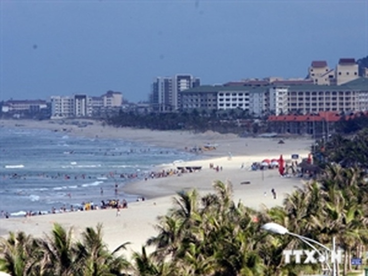 Danang records strong increase in tourist arrivals - 1