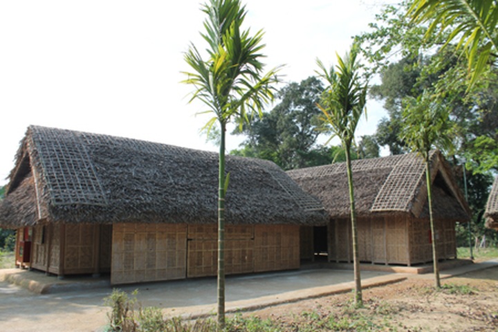 Ho Chi Minh's childhood home restored - 1