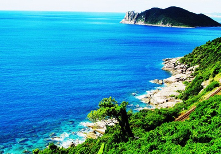 Breath-taking Ca Moutain Pass - 1