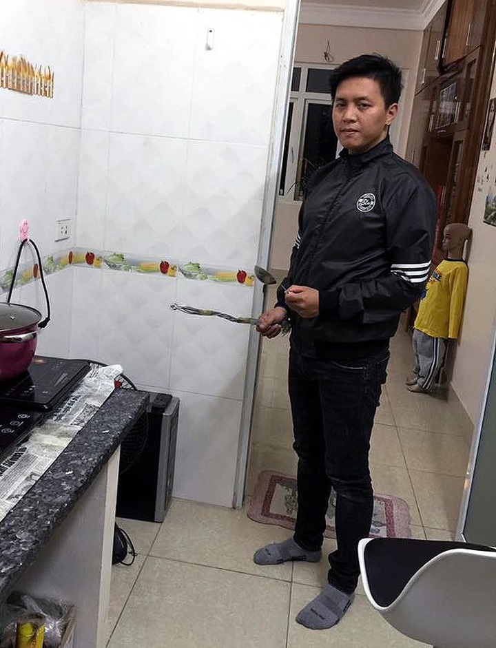 Man in Hanoi arrested for long-term abuse of son - 2