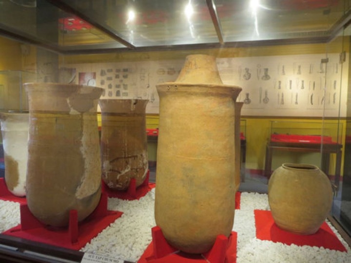 Sa Huynh Culture Museum in Hoi An ancient town - 1