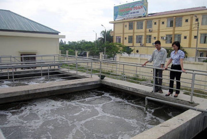 Hanoi to invest in industrial wastewater treatment - 1