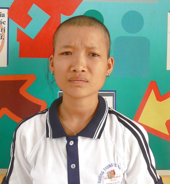 Health Ministry supports poor girl struggling with cancer - 2