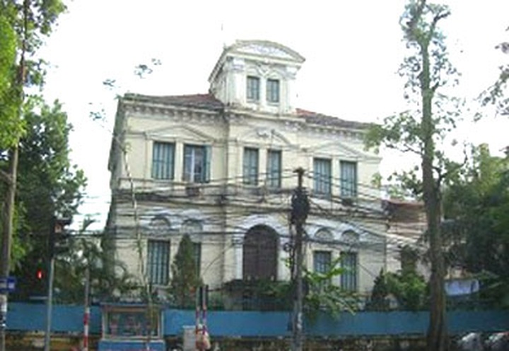 Old villas remain popular despite housing market slump - 1 Old villas remain popular despite housing market slump - 1