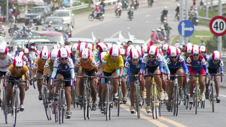 Binh Duong hosts international women’s cycling tourney - 1 Binh Duong hosts international women’s cycling tourney - 1