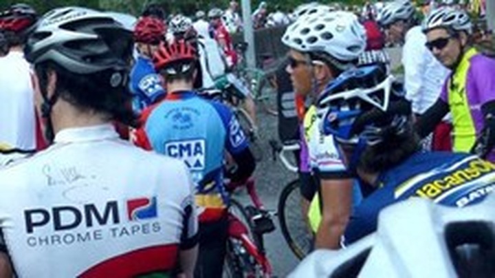 UK volunteers cycle for Vietnamese babies - 1 UK volunteers cycle for Vietnamese babies - 1