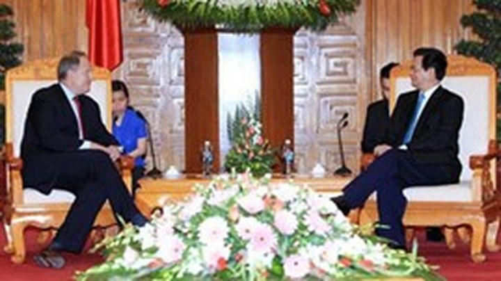 PM commits support for US businesses - 1 PM commits support for US businesses - 1