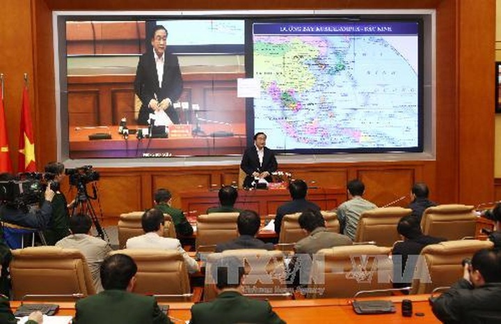 Deputy PM orders round-the-clock search for Malaysia missing jet - 1 Deputy PM orders round-the-clock search for Malaysia missing jet - 1