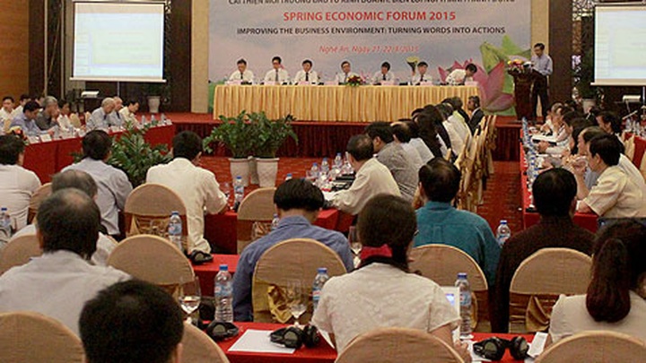 Spring Economic Forum discusses investment environment reform - 1