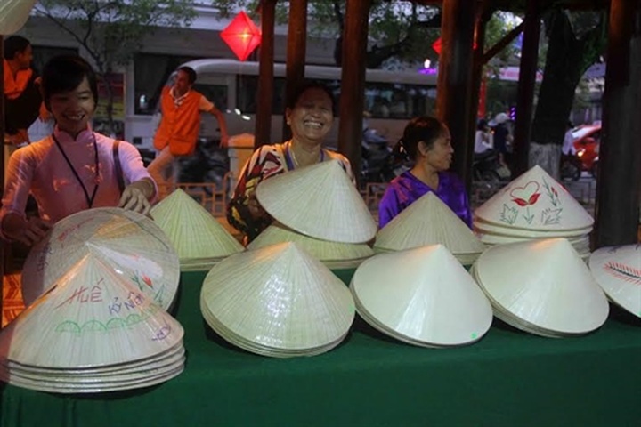 Six more traditional craft villages recognised in Huế - 1