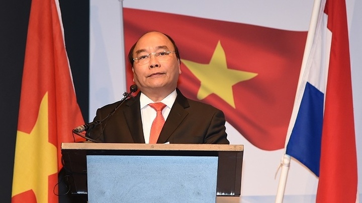 Vietnam to lift restrictions on foreign investors: PM - 1