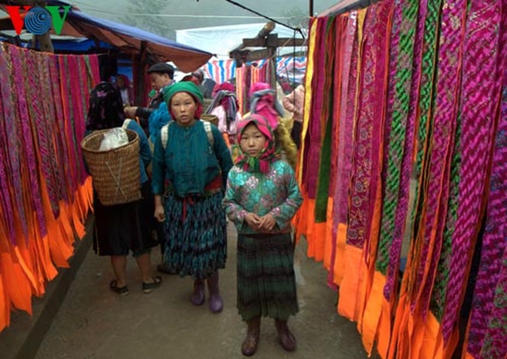 Pho Cao Market in Dong Van - 4 Pho Cao Market in Dong Van - 4