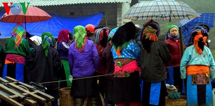 Pho Cao Market in Dong Van - 5 Pho Cao Market in Dong Van - 5