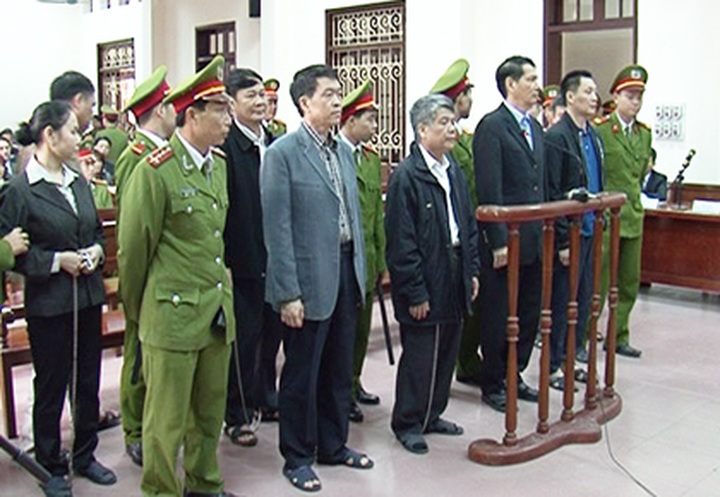 Convicted Vinashin officials plead for leniency - 1 Convicted Vinashin officials plead for leniency - 1