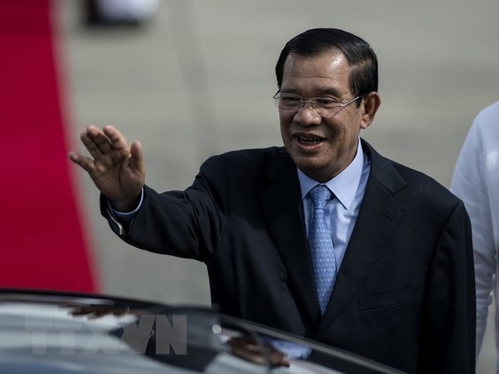 Cambodian PM Hun Sen to visit Vietnam next month - 1
