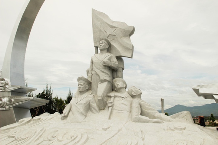 South Reef memorial site opens - 6