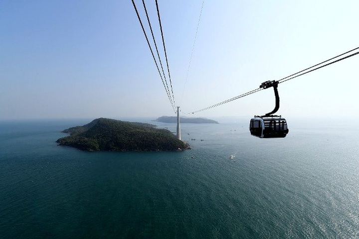 World’s longest cable car route launched in Kien Giang - 2