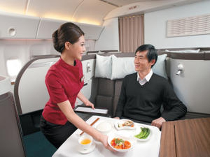 Cathay Pacific Airways named world's best airline - 1