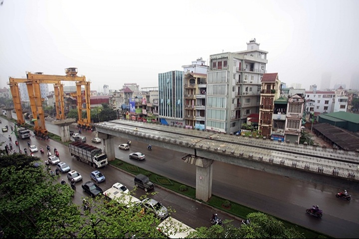 Construction industry to thrive in 2017 - 1