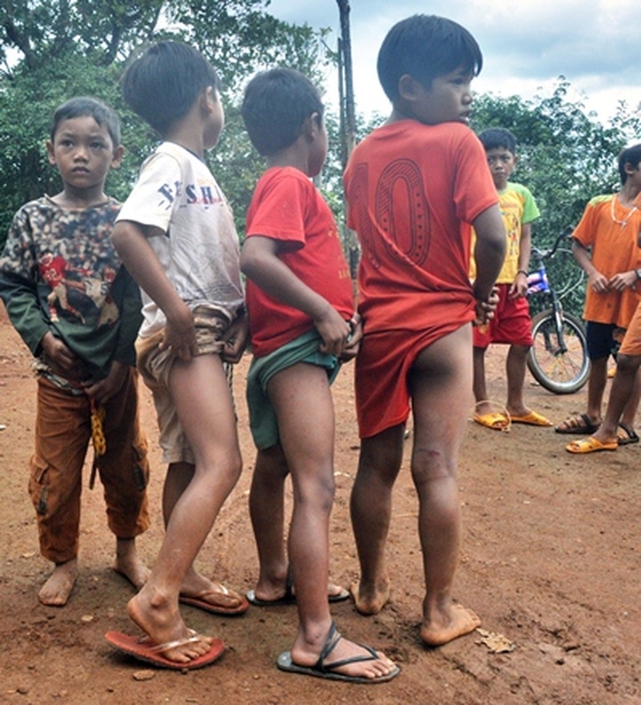 Alkaline spill threatens water quality - 2 Alkaline spill threatens water quality - 2