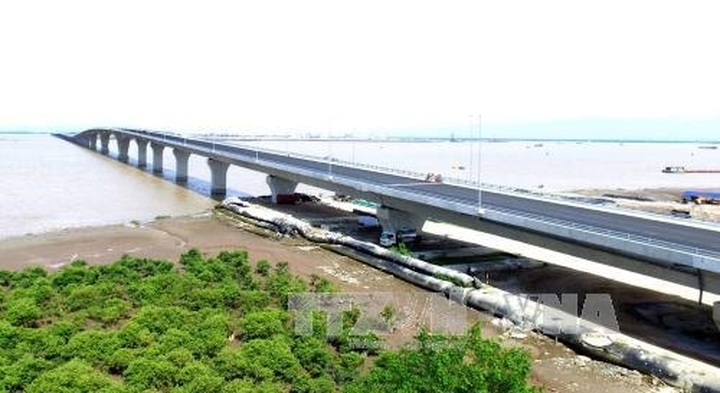 One of longest sea bridges in Southeast Asia opens in Hải Phòng - 1 One of longest sea bridges in Southeast Asia opens in Hải Phòng - 1