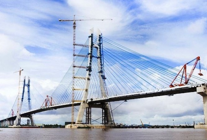 Crack found in USD270m bridge yet to enter use - 1