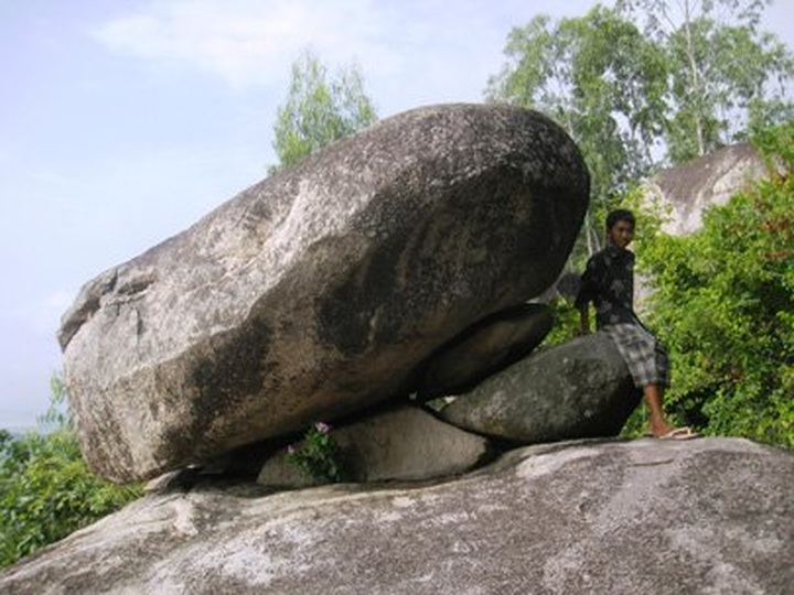 Trekking to Ba Doi Om Mountain - 2