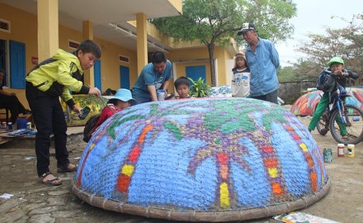 Quang Nam fishing villages strive for ecotourism - 1