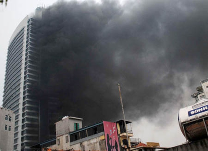 Fire prevention system fails during fire in 33-storey EVN towers - 5