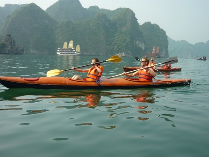 10 unique means of transport for tourists in Vietnam - 7