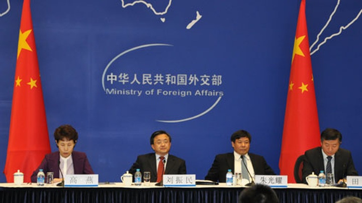 China attaches importance to relations with Vietnam - 1 China attaches importance to relations with Vietnam - 1