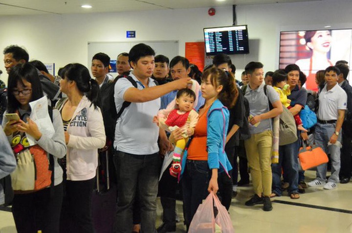 Record number of Tet flights planned for Tan Son Nhat Airport - 1