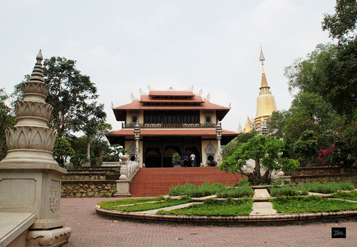 Unique architecture in Buu Long pagoda - 2