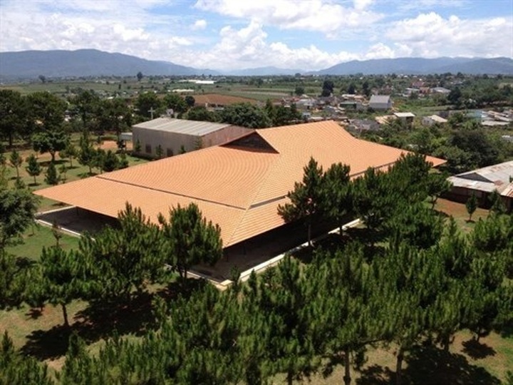 Highlands church gets architecture prize - 1 Highlands church gets architecture prize - 1