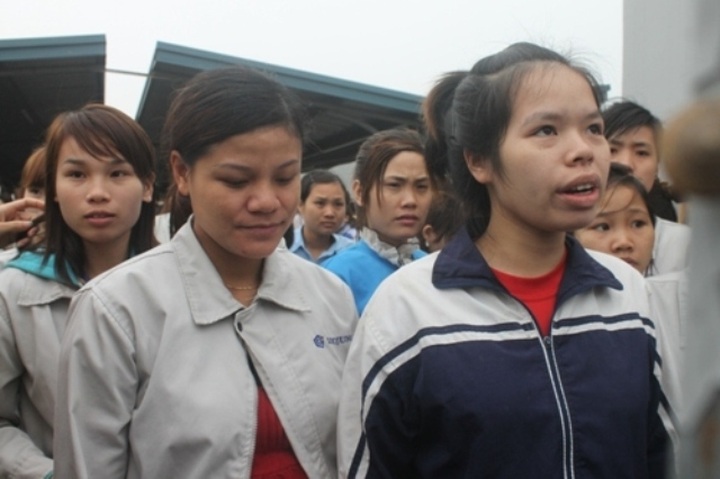 Workers strike against mistreatment in Hanoi industrial park - 3