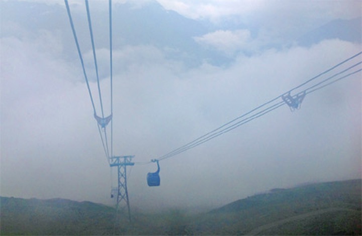 World-record setting cable car in Sapa-Fasipan - 1