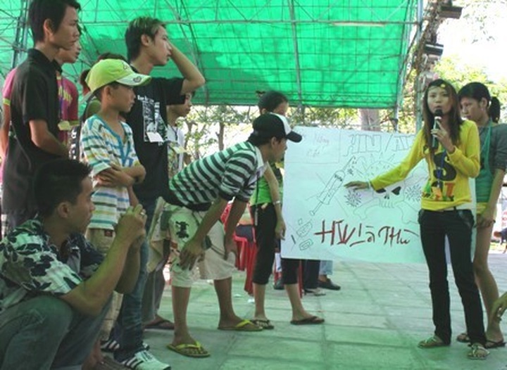 Social work students worried about modest job chances - 1