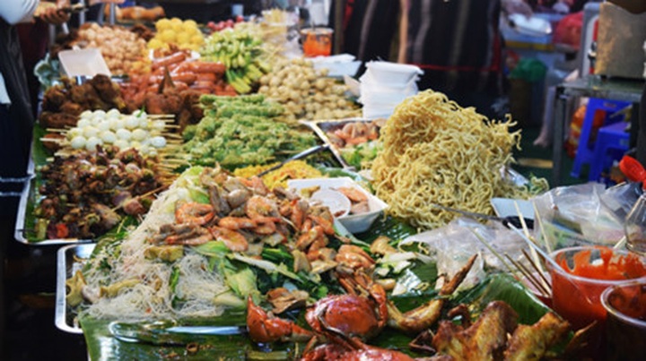 Hanoi to serve up first-ever international street food festival - 1