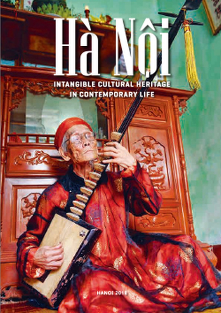Book released on Hanoi's intangible cultural heritage - 1 Book released on Hanoi's intangible cultural heritage - 1