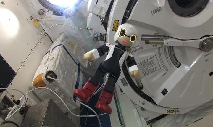 Japan's robot astronaut awaiting 'compatriot' spaceman - 1