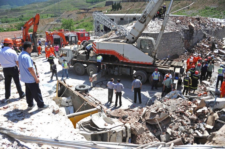 5 dead, 20 missing in China factory explosion - 1 5 dead, 20 missing in China factory explosion - 1